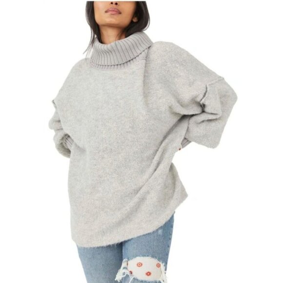 Free People Sweaters - Free People Women's Milo Pullover Sweater in Heather Grey Size L
